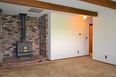 64965 Glacier View Dr, Bend, OR 97703 photo 7