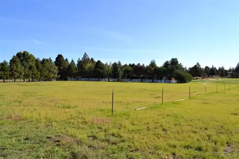 64965 Glacier View Dr, Bend, OR 97703 photo 17