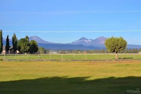 64965 Glacier View Dr, Bend, OR 97703 photo 21