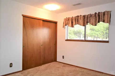 64965 Glacier View Dr, Bend, OR 97703 photo 13