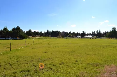 64965 Glacier View Dr, Bend, OR 97703 photo 20