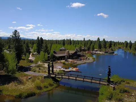 56592 Sunstone Loop, Bend, OR 97707 photo 16