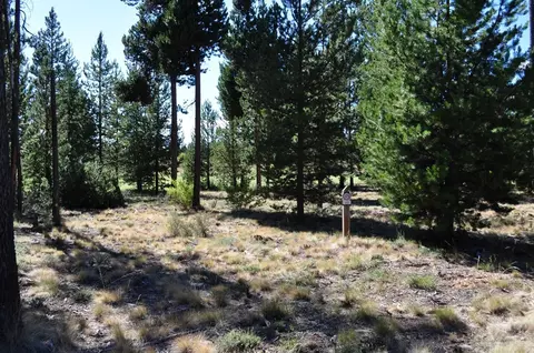 56713 Dancing Rock Loop, Bend, OR 97707 photo 2