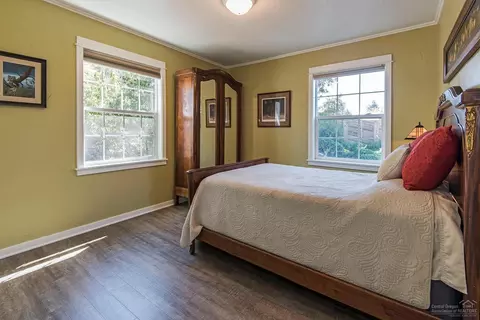 622 NE 4th St, Bend, OR 97701 photo 12