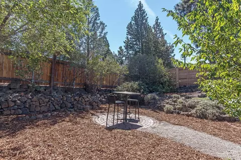 622 NE 4th St, Bend, OR 97701 photo 23