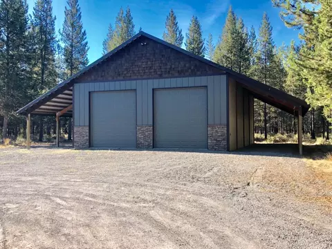 16243 Big Meadow Dr, La Pine, OR 97739 photo 3