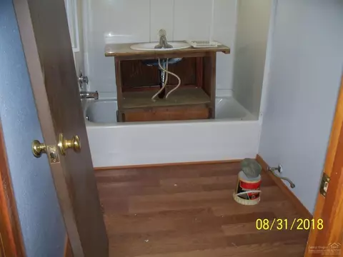 15954 Leslie Dr, La Pine, OR 97739 photo 10