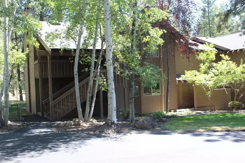 57340 Beaver Ridge Loop, Sunriver, OR 97707 photo 1