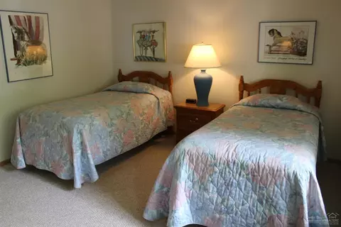 57340 Beaver Ridge Loop, Sunriver, OR 97707 photo 10