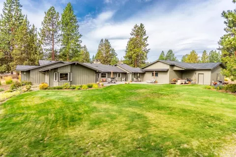 60410 Woodside Loop, Bend, OR 97702 photo 19