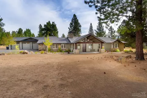 60410 Woodside Loop, Bend, OR 97702 photo 2
