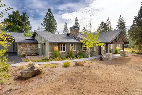 60410 Woodside Loop, Bend, OR 97702 photo 1