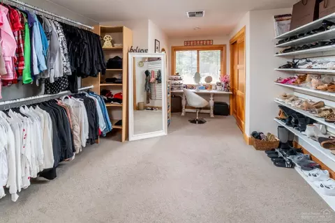 60410 Woodside Loop, Bend, OR 97702 photo 13