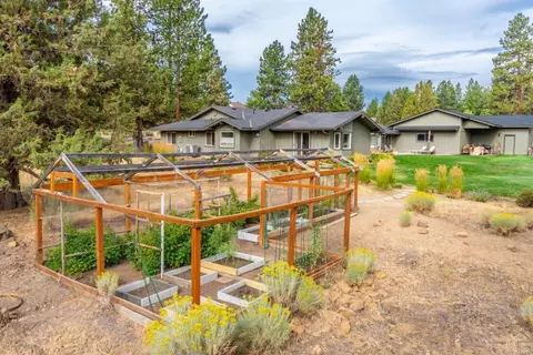 60410 Woodside Loop, Bend, OR 97702 photo 20