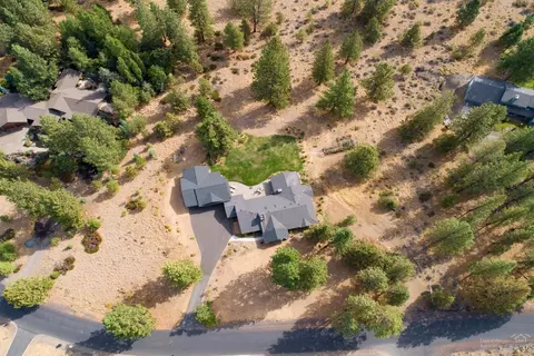 60410 Woodside Loop, Bend, OR 97702 photo 24