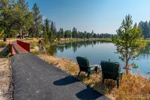55710 Lost Rider Loop, Bend, OR 97707 photo 16
