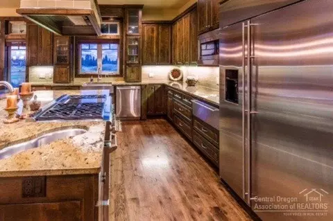 56646 Dancing Rock Loop, Bend, OR 97707 photo 10