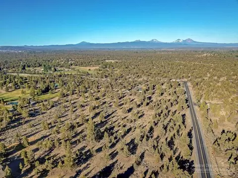 21455 Dale Rd, Bend, OR 97701 photo 1