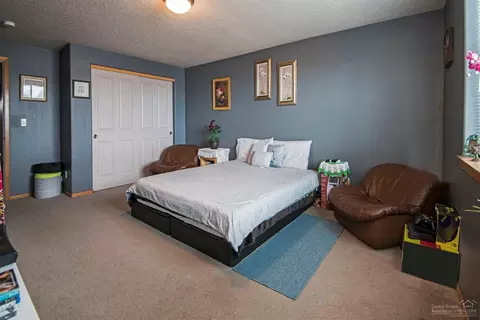 20522 Prospector Loop, Bend, OR 97702 photo 8