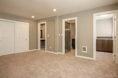 2101 NE 11th Pl, Bend, OR 97701 photo 5