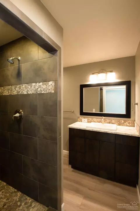 2101 NE 11th Pl, Bend, OR 97701 photo 14