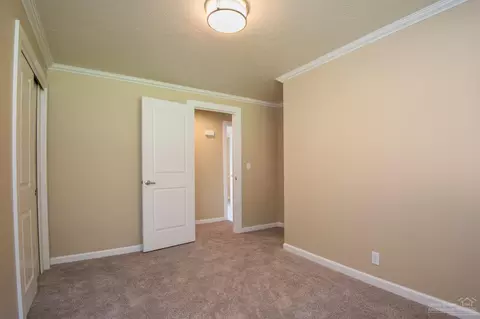 2101 NE 11th Pl, Bend, OR 97701 photo 7