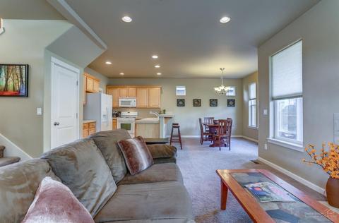 63036 Amherst Pl, Bend, OR 97701 photo 6