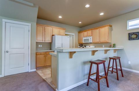 63036 Amherst Pl, Bend, OR 97701 photo 12