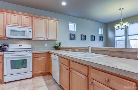 63036 Amherst Pl, Bend, OR 97701 photo 14