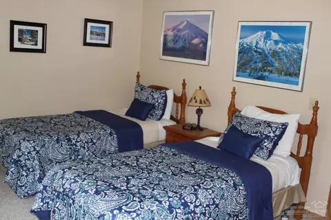 57374 Beaver Ridge Loop, Sunriver, OR 97707 photo 14