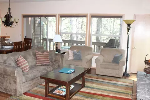 57374 Beaver Ridge Loop, Sunriver, OR 97707 photo 6