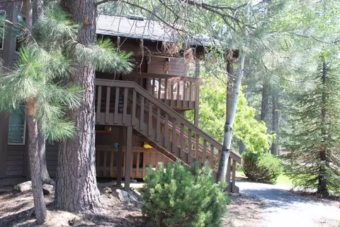57374 Beaver Ridge Loop, Sunriver, OR 97707 photo 1
