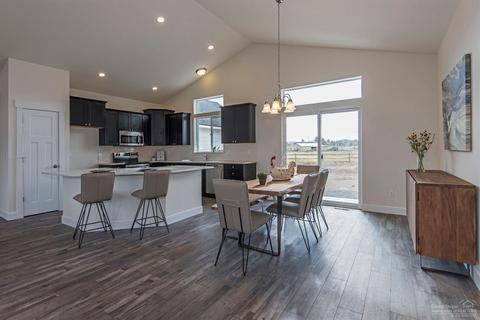 61165 Ward Rd, Bend, OR 97702 photo 8