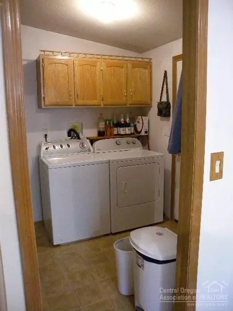10216 Split Rail Rd, La Pine, OR 97739 photo 8
