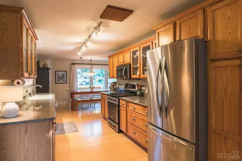 1429 NE 9th St, Bend, OR 97701 photo 9