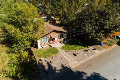 644 NE Seward Ave, Bend, OR 97701 photo 20