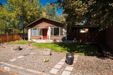 644 NE Seward Ave, Bend, OR 97701 photo 4