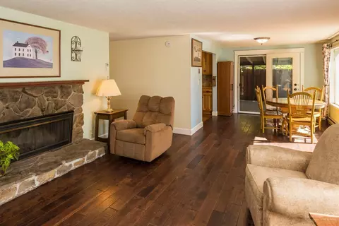 644 NE Seward Ave, Bend, OR 97701 photo 6