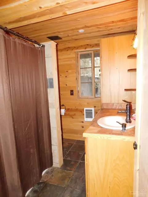 16967 Hermosa Rd, Bend, OR 97707 photo 8