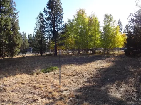 17250 Brant Dr, Bend, OR 97707 photo 2