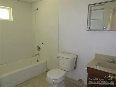 6849 Randy Rd, La Pine, OR 97739 photo 12