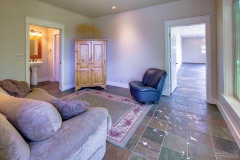 21105 Quail Ln, Bend, OR 97703 photo 10