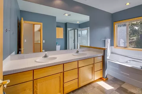 19608 Painted Ridge Loop, Bend, OR 97702 photo 22