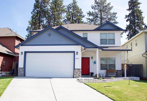 20177 Lora Ln, Bend, OR 97702 photo 1