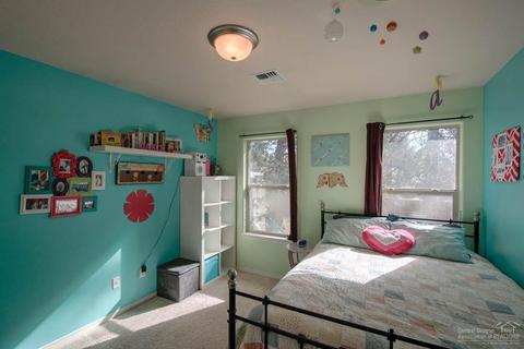 20177 Lora Ln, Bend, OR 97702 photo 12