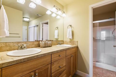 20279 Schaeffer Dr, Bend, OR 97703 photo 18