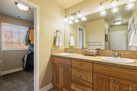 20279 Schaeffer Dr, Bend, OR 97703 photo 17