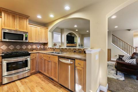 20279 Schaeffer Dr, Bend, OR 97703 photo 12