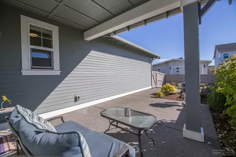 61068 SE Ruby Peak Ln, Bend, OR 97702 photo 14
