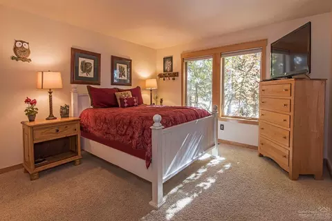 56879 Lone Eagle Ln, Sunriver, OR 97707 photo 14